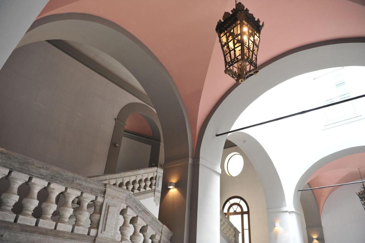 Gioeni Suites - Charming Loft Palermo Exterior foto